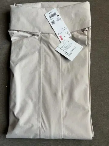 UNIQLO 블록 테크 하프 코트