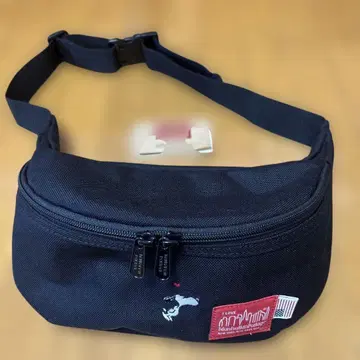 Manhattan Portage 스누피 바디백