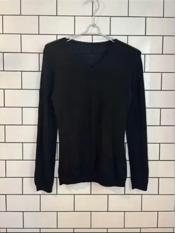 [ DAMA collection ] 새상품급 캐시미어 심플 니트 스웨터!