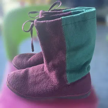 컬럼비아 부츠 24cm
