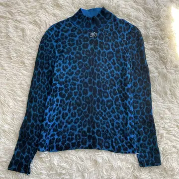 이타리야 레오파드 무늬 모헤어 실크 혼방 긴팔 스웨터 큐빅 S