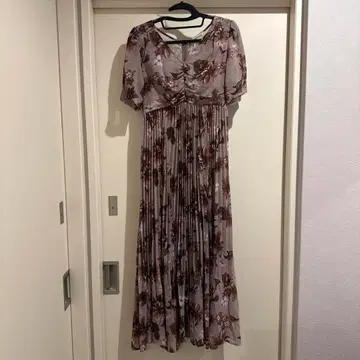 cocodeal 코코딜 꽃무늬 플리츠 롱 원피스