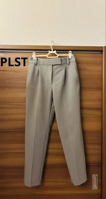 PLST 웜 리저브 테이퍼드 팬츠 새상품급 가을/겨울 제품