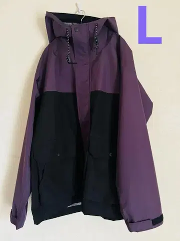 지유 마운틴 파카 바이컬러 보라색 x 블랙 사이즈 L 미사용 새상품급