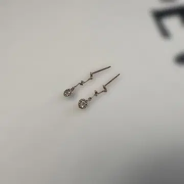 K10 각인 있음 라운드형 크리스탈 귀걸이