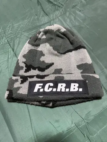 FCRB 카무플라주 니트 캡