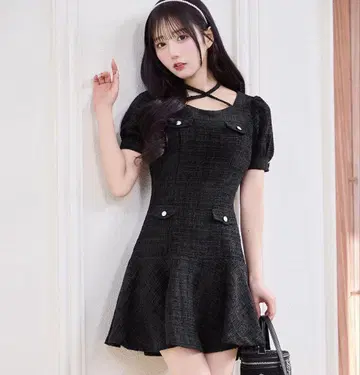 미셸 마카롱 트위드 플레어 원피스 블랙