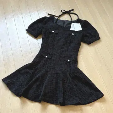 미셸 마카롱 트위드 플레어 원피스 블랙