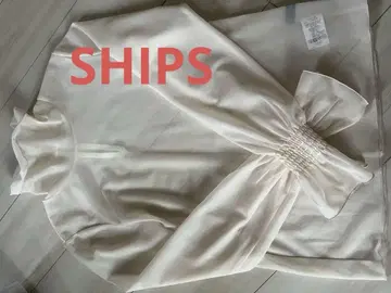 SHIPS 아이보리 프릴 긴팔 블라우스