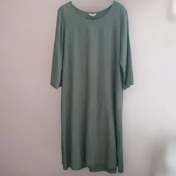 slone square 올리브 그린 7부 소매 A라인 원피스