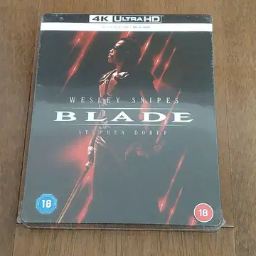 브레이드 스틸북 4K UHD + Blu-ray 세트