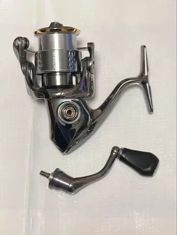 [ 최종 가격 ] [ 인기 번수 ] 시마노 18 스텔라 C2500SHG