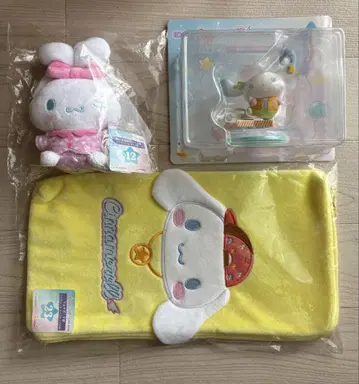 시나모롤 봉제 인형 피규어 파우치 세트