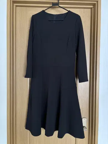 여성용 블랙 원피스