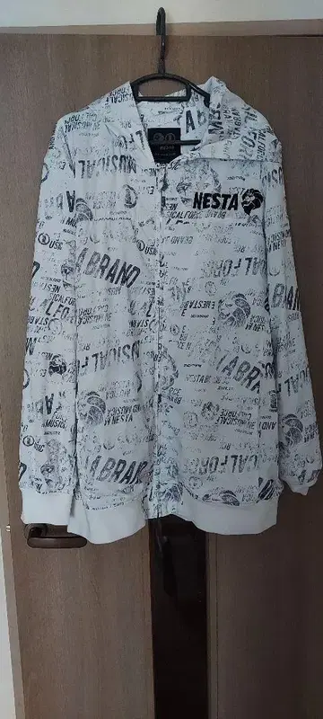 NESTA 후드 부착 점퍼 XXL