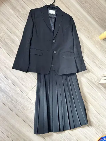 페이튼 플레이스 블랙 수트 상하의