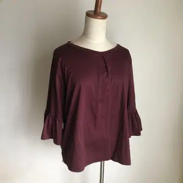 넉넉한 블라우스