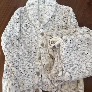 젤라또피케 HOMME 서모네프얀 아란 가디건 상하의 세트