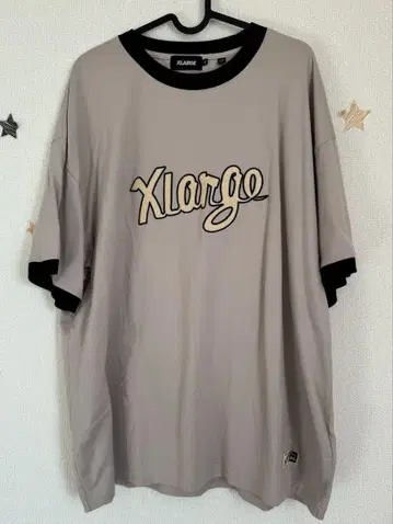 XLARGE 레트로 스크립트 로고 링거 티