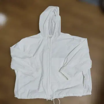 UNIQLO theory UV컷 후드티