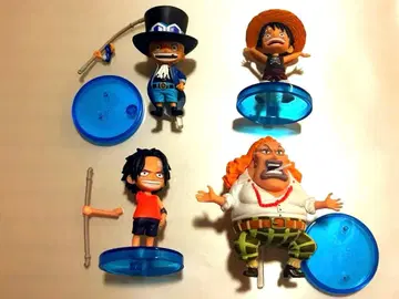 원피스 유년기 월드 컬렉션 4체 세트 루피 에이스 사보 다단