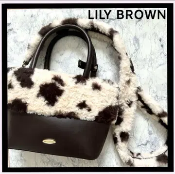 [ LILY BROWN ] 릴리 브라운 무늬 퍼 포함 숄더백 브라운