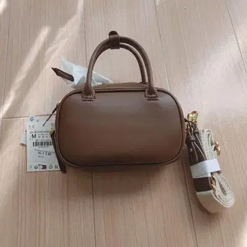 미사용 새상품 ZARA 자라 미니 스티치 백