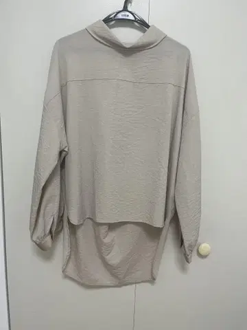 Jena 블라우스 베이지