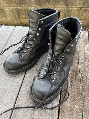 Danner 블랙 하이컷 부츠