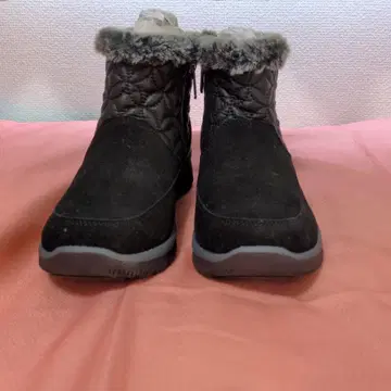 Skechers 블랙 퍼 숏부츠