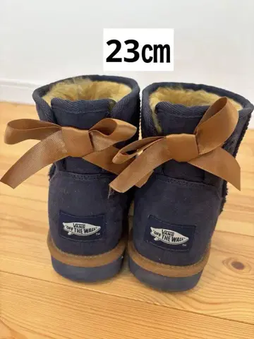 VANS 네이비 숏 어그 부츠 23cm