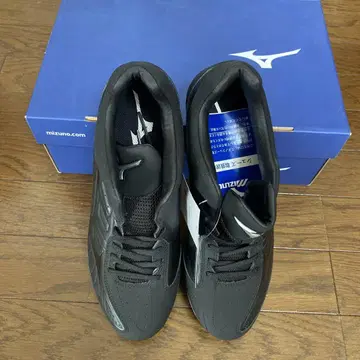 [ 미사용 ] Mizuno 블랙 야구 스파이크 슈즈 26.5