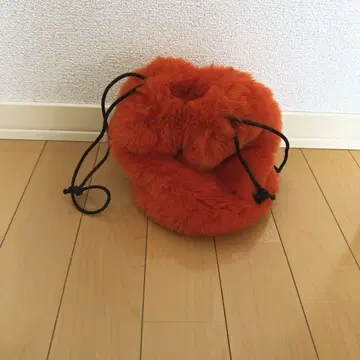 오렌지 퍼 숄더백