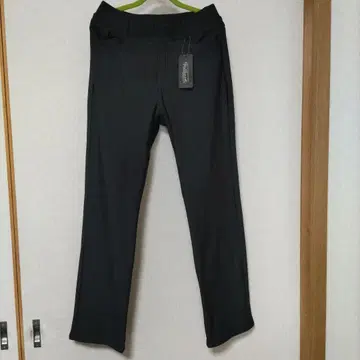 M 사이즈 블랙 팬츠