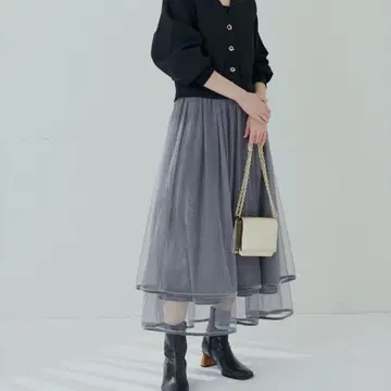 택 포함 새상품 내추럴 꾸뛰르 그레이 튤 롱 스커트