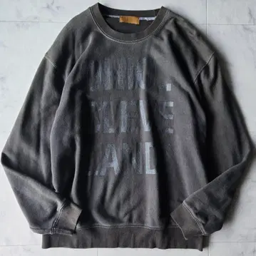 SHIPS 별주 Odub 메탈릭 로고 맨투맨 24SS 다크 그레이