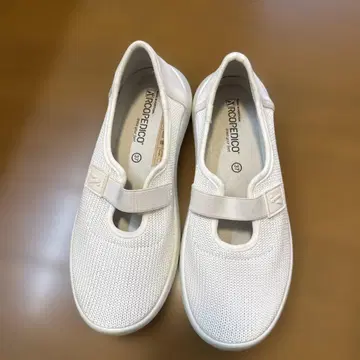 아르코페디코 메쉬 슬립온