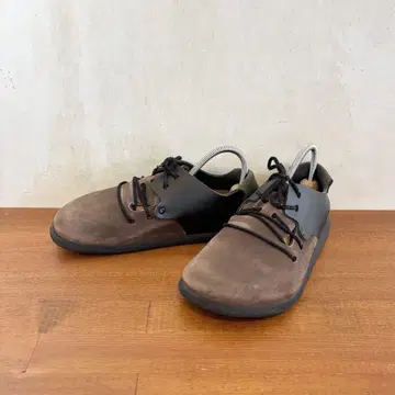 새상품급 버켄스탁 몬타나 22.5cm 블랙 x 모카 960