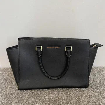 MICHAEL KORS 백