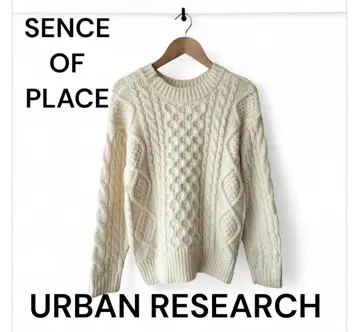 URBAN RESEARCH 크루넥 케이블 니트 스웨터 아이보리