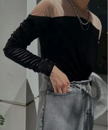 택 포함 새상품 AMERI 아메리 긴팔 시어 벨로아 상의 블랙 프리