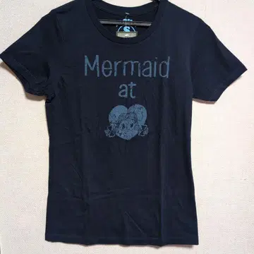 Happy Haleiwa Mermaid at 셔츠 S 사이즈 네이비