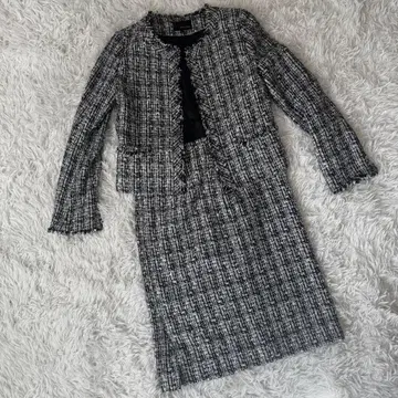 [ 새상품급 ] 22OCTOBRE 트위드 셋업 38