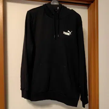 PUMA 블랙 후드티