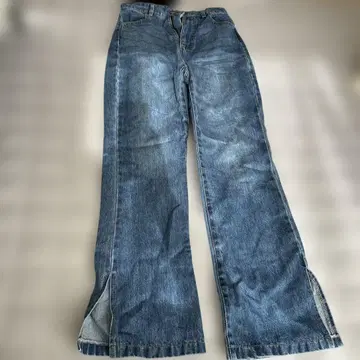 부츠컷 데님 플레어 데님