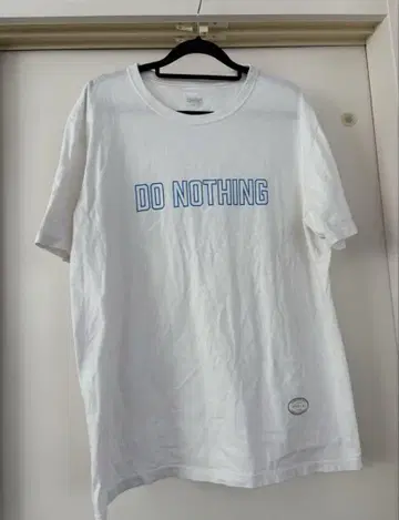 TANG TANG DO NOTHING 화이트 T셔츠 L 사이즈