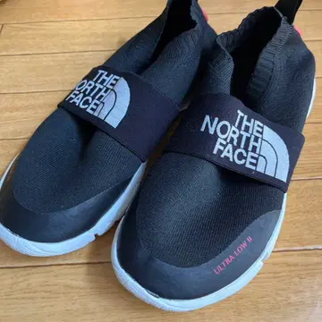 THE NORTH FACE ULTRALOW II 블랙스니커즈 니트
