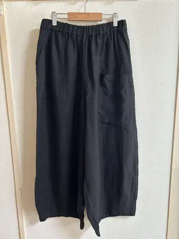 CO's 블랙 가우초 팬츠 허리밴딩 린넨