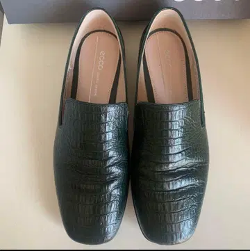 주말 한정판 할인 ecco 로퍼 (여성용) 23.5 모스그린