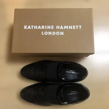 KATHARINE HAMNETT 블랙 드레스 슈즈